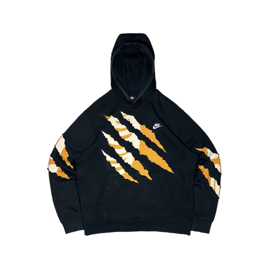 Sudadera Garras Doradas Fearless con gráfico streetwear en hoodie unisex