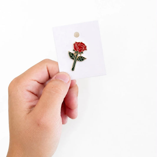 Pin Rosa Roja Fearless, imagen de producto